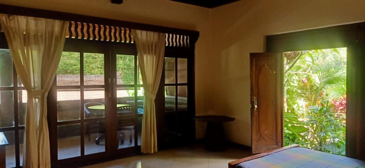 Family Guest House Ubud Exteriör bild