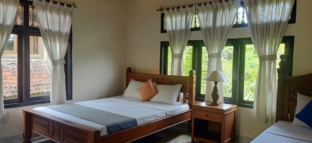 Family Guest House Ubud Exteriör bild